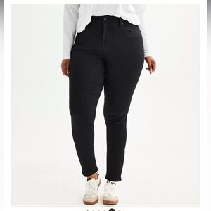 Style & Co. Women’s Curvy Skinny Leg Jeans Size 18W